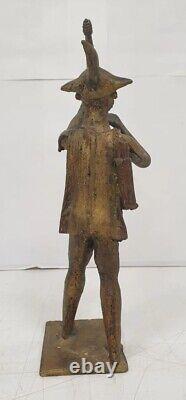 Signed bronze statue sculpture by Mamadou Dlg Dermé Morou from Burkina Faso African art