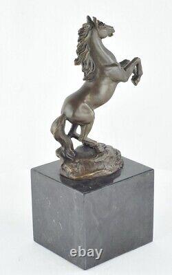Solid Bronze Animalier Horse Sculpture in Art Deco Style and Art Nouveau Style