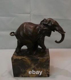 Statue Sculpture Elephant Animal Style Art Deco Style Art New Bronze Mass