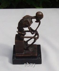 Statue Sculpture The Thinker Skeleton Art Deco Style Art Nouveau Bronze Material