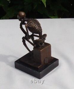 Statue Sculpture The Thinker Skeleton Art Deco Style Art Nouveau Bronze Material