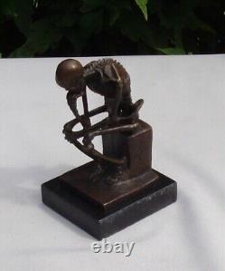 Statue Sculpture The Thinker Skeleton Art Deco Style Art Nouveau Bronze Material