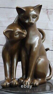 Vintage Art Deco Dark Patina Elegant Bronze Cat Sculpture