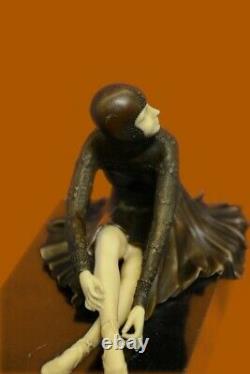 Young Dance Woman Makes Elegant Bronze Sculpture Statue Figure Art