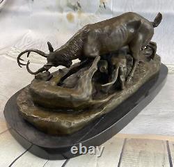 100% Solide Bronze Art Déco Fonte Renne Cerf Avec Chiens Sculpture Figurine