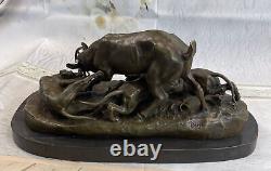 100% Solide Bronze Art Déco Fonte Renne Cerf Avec Chiens Sculpture Figurine