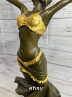 1930s Style Art Déco Doré Bronze Femelle Chair Femme Dansant Sculpture Figurine