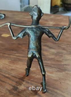 ART AFRICAIN -RARE ANCIENNE SCULPTURE AFRICAINE BRONZE PAYSAN 20/ 19 cm SENEGAL