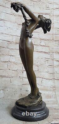 Américain Style Art Nouveau Bronze Sculpture The par Harriet Frishmuth Nu Statue