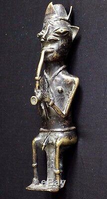 Ancien bronze Benin fumeur pipe africain Antique african art sculpture