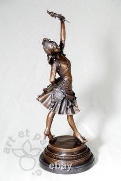 Art Déco Magnifique sculpture signée Laffon Mollo. Bronze