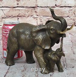 Art Déco Mère Éléphant Et Mollet Fonte Bronze Sculpture Signée Figurine Solde