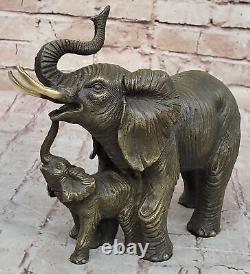 Art Déco Mère Éléphant Et Mollet Fonte Bronze Sculpture Signée Figurine Solde