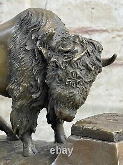 Art Déco Russell Américain Artiste Buffalo Bison Bronze Fonte Sculpture Statue