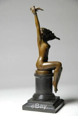 Art Nouveau Belle sculpture signée A. Gennarelli- bronze d'art Envoi gratuit