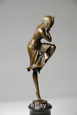 Art Nouveau Belle sculpture signée D. H. Chiparus bronze. Envoi gratuit