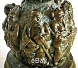 Art dAsie sculpture en bronze patiné avec personnages, époque XIX ème siècle