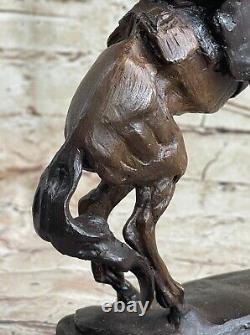 BRONCO Buster Par Remington Bronze Sculpture Art Déco Fonte Figurine