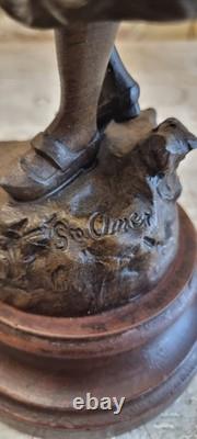 Beautifull Art Neauvau Statue of Fisherwoman signed by George Omer