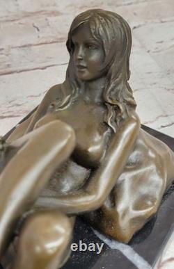 Belle Sculpture En Bronze Doré Art Nouveau Signée Figure Statue Fille Nue Décor