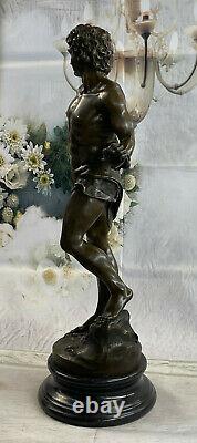 Bronze Art Sculpture Hommage Chair David 66 CM Nu Homme Statue Figure