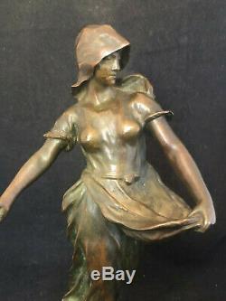 Bronze La Semeuse Vers 1900 Art Nouveau Sculpture Signée A identifier Antique