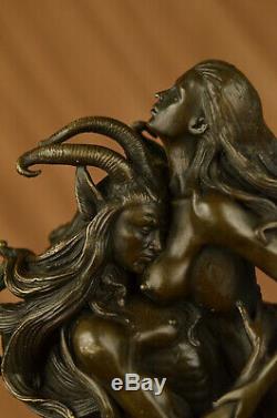 Bronze Sculpture Érotique Art Diable Et Nue Femme'Lost' Cire Original La Décor