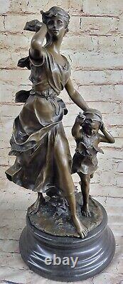 Bronze Sculpture Maiden Mère Avec / Bébé Chaud Hug Statue Signée Moreau Art