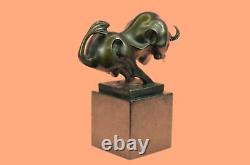 Bronze Sculpture Moderne Abstrait Art Bull Par Milo Fonte Figurine Solde