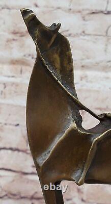 Bronze Sculpture par Dali Surréaliste Abstrait Art Moderne Fille Rider Statue