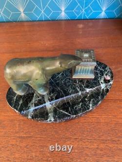 Bronze animalier art déco, sculpture en bronze, pour cet encrier socle en marbre