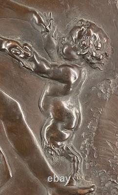 Bronze bas-relief signé Clodion 1773 ancien cadre velours rouge art 21,3x25,8cm