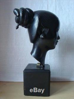 Bronze de Than Le N'GUYEN (1919-2003) Jeune Laotienne au chignon Asie art