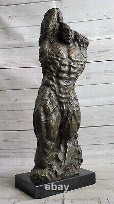 Chair Musculaire Mâle Posant Sexy Gay Intérêt Bronze Sculpture Marbre Statue Art