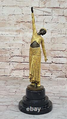 Dame Danseuse En Bronze ART DECO De Demetre Chiparus Ancien Salon Offre