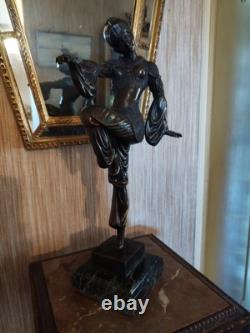 Danseuse Style Art Déco en Bronze Charme d'Orient d'après Chiparus (1886-1947)