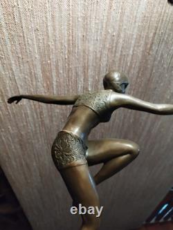 Danseuse Style Art Déco en Bronze d'après Ferdinand Preiss (1882-1943)