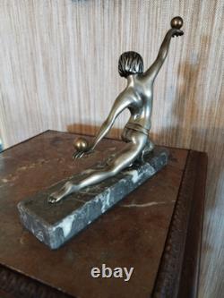 Danseuse aux Boules Art Déco en Bronze Argenté 1920-1930