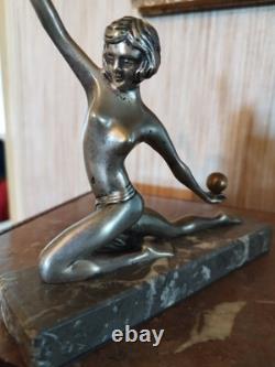 Danseuse aux Boules Art Déco en Bronze Argenté 1920-1930