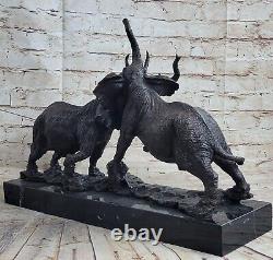 Éléphants En Bataille Bronze Sculpture Fonte Marbre Base Figurine Wild Vie Art