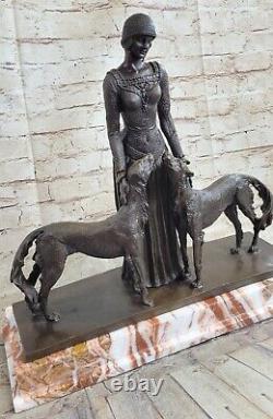 Fabuleux Bronze Statue Sculpture Fille Femme Dame Chien Figurine Art Déco