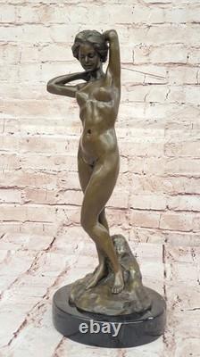 Femelle Chair Bronze Sculpture Statue Signée Mavchi Art Abstrait Figurine Solde