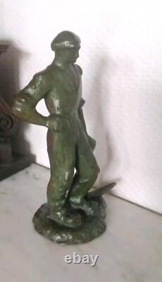 GUERO, Sculpture art déco bronze Homme à la pioche signée 1930