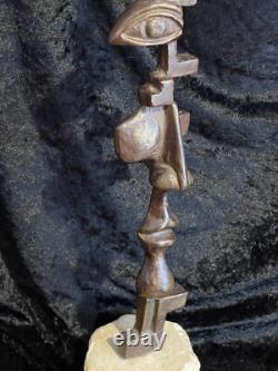 Grande sculpture en bronze XXème visage stylisé art abstrait signée abstraction