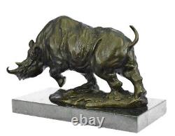 Incroyablement Détaillé Rhinocéros Bronze Noir Rhinocéros Art Faune Sculpture