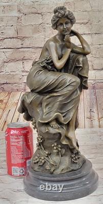 Jeune Dame Posant Prudemment Sculpture En Bronze Par Cesaro Figurine Art Nouveau