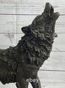 Majestic Bronze Art Sculpture Statue Loup Classique Bronze Signé Barye