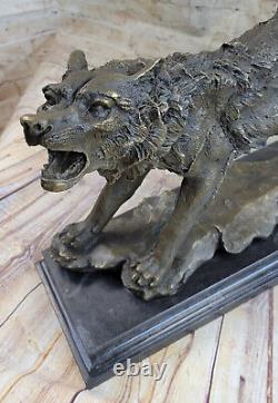 Majestic Bronze Art Sculpture Statue Loup Classique Bronze SignéBugatti