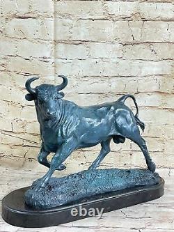 Majestic Bronze Art Sculpture Statue Vache Classique Taureau Signé Lecoutier