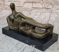 Merveilleux Abstrait Art Moderne Bronze Nu Sculpture Henry Moore Figurine Statue